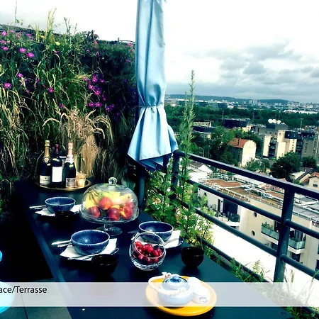 Homestay Privee Dans Un Roof-top Unique Vue 360° Colombes (Hauts-de-Seine)
